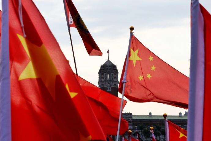 被误解30年,港圈最耿直代表,一开口,就爆出秘密……